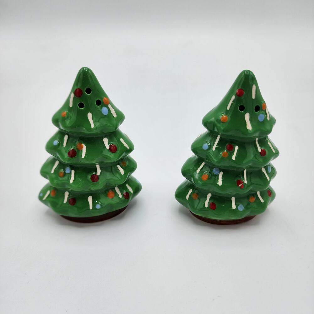 set‎ of retro Ceramic decorated Christmas tree salt & pepper shakers